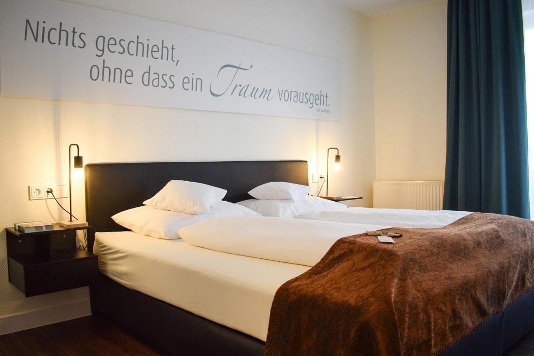Landhotel Rügheim Esterno foto