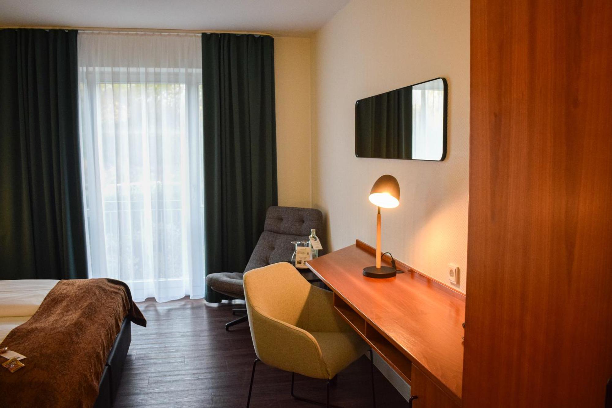 Landhotel Rügheim Esterno foto