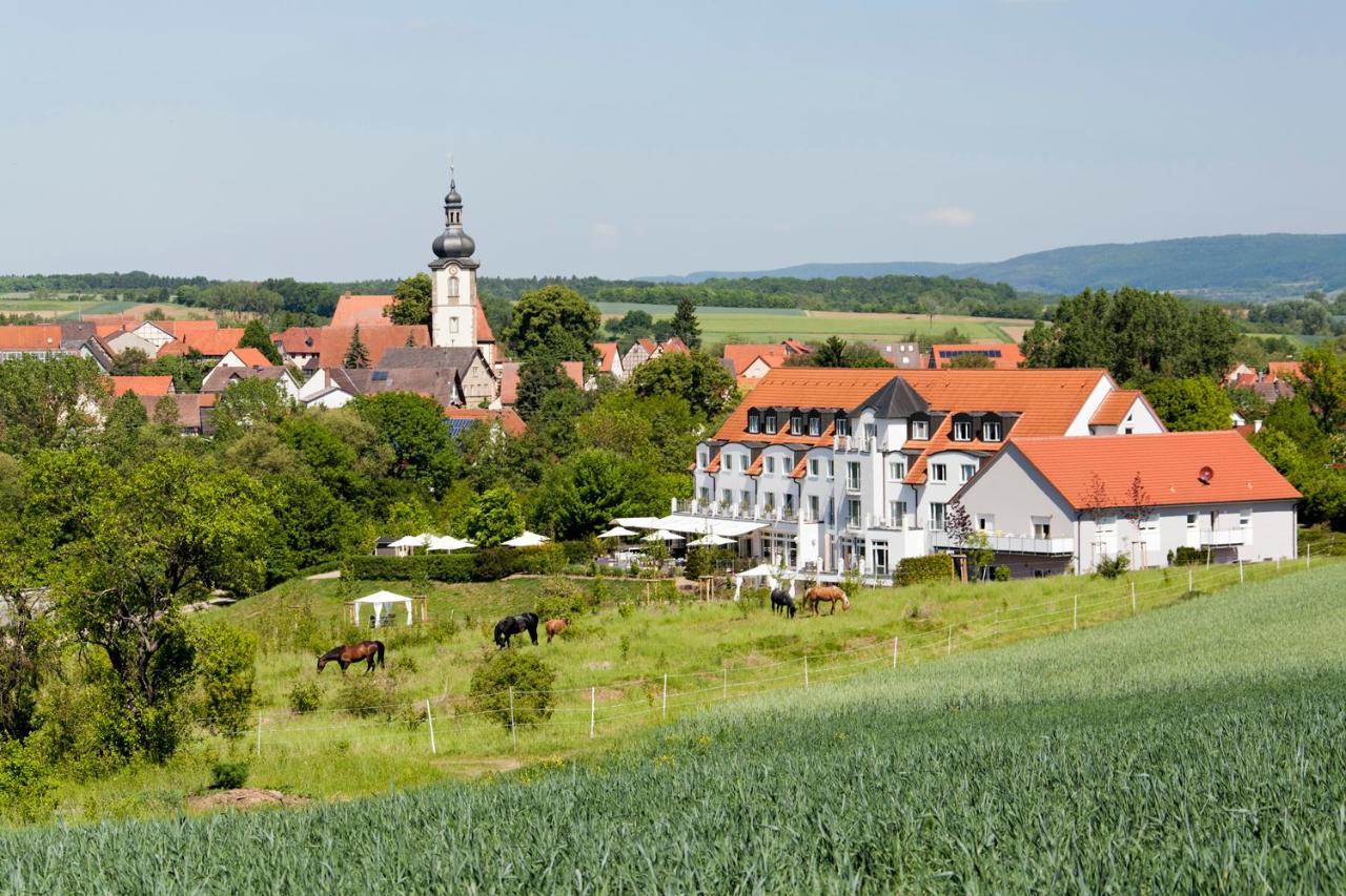 Landhotel Rügheim Esterno foto